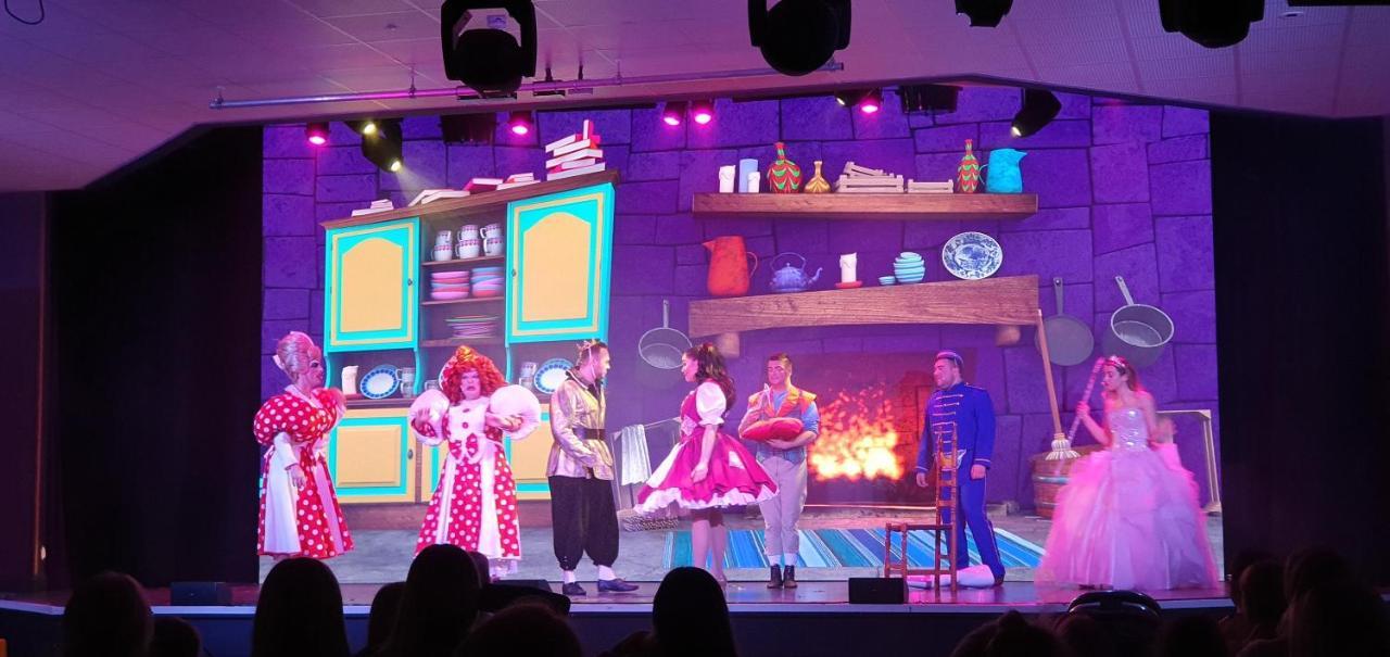 Brookside West Sands Holiday Park Seal Bay セルジー エクステリア 写真